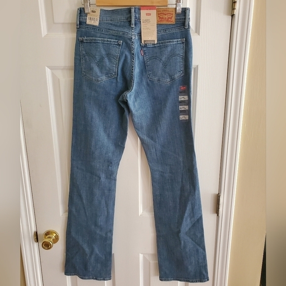 NWT Levis womans classic bootcut mid rise hypersoft jeans size 4 long - Picture 2 of 7